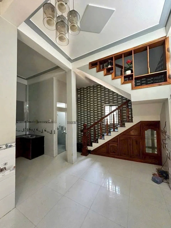 Bán nhà hẻm 4 tầng 40m2 Quy Nhơn 2,225 tỷ
