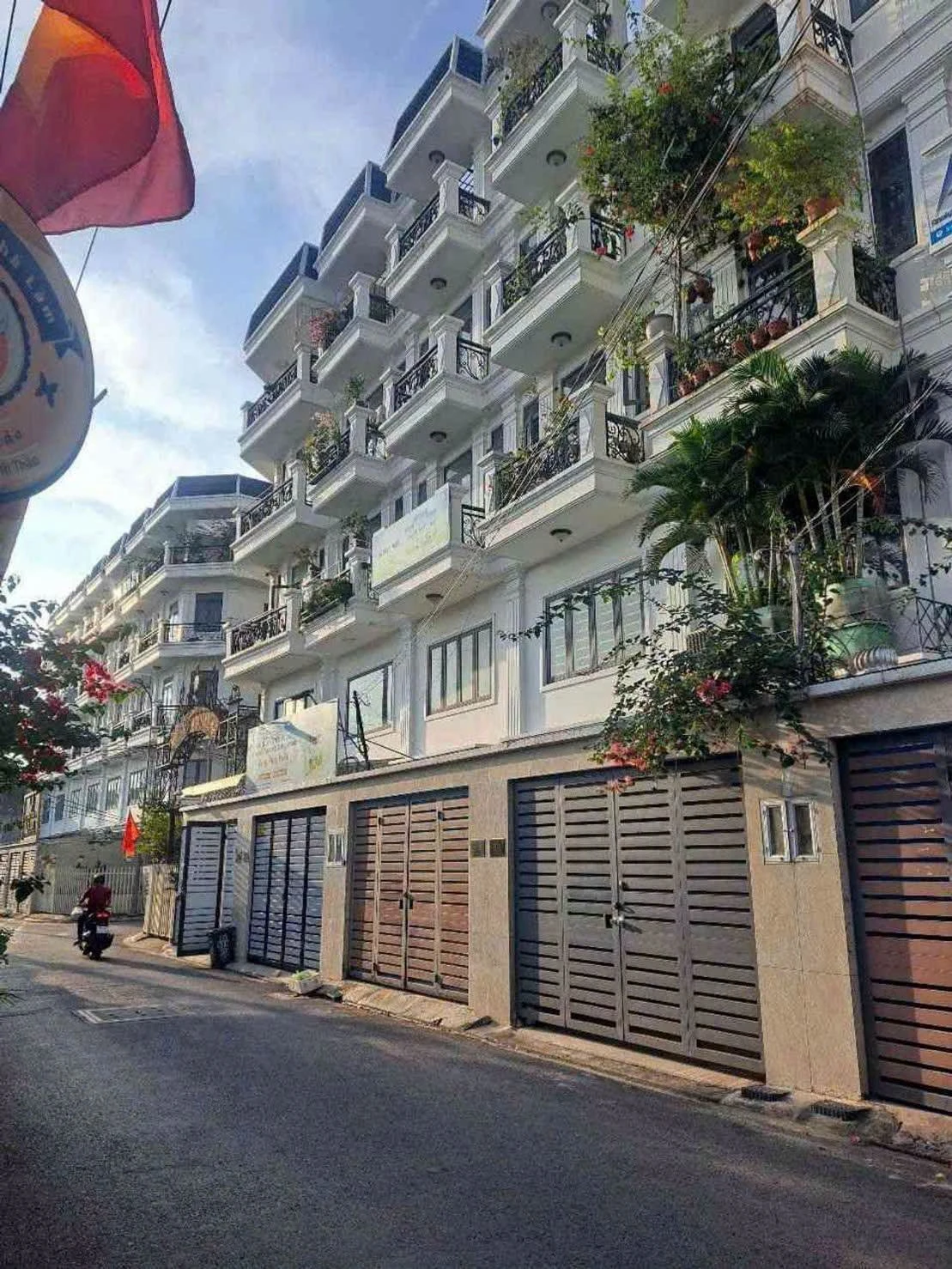Bán nhà 5 tầng mặt tiền Thới An 22, 64m2, 4PN, giá 6,49 tỷ, Quận 12 - Ảnh 1
