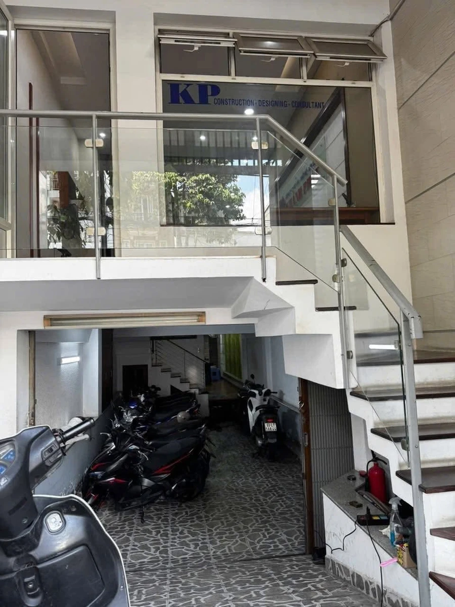 Bán nhà mặt tiền 4 tầng, hầm xe, 80m² Bình Thạnh, 25 tỷ - Ảnh thu nhỏ 3