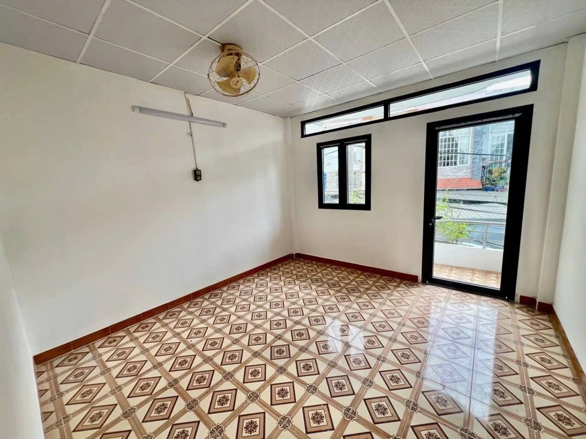 Bán nhà hẻm Huỳnh Tấn Phát, 40m² 2PN, Quận 7 - Ảnh thu nhỏ 4