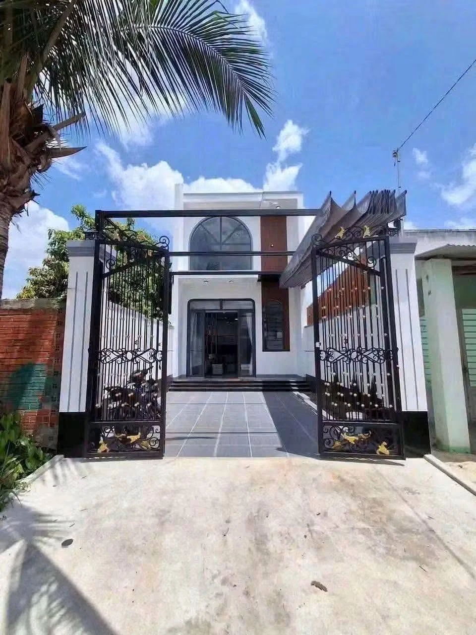 Bán nhà gác lửng 3 PN Hòa Thành Tây Ninh 60m² - Ảnh 1