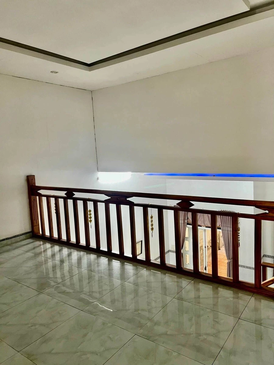 Bán nhà mặt tiền QL 14 Hoà Khánh 80m2 3 phòng ngủ - Ảnh thu nhỏ 2