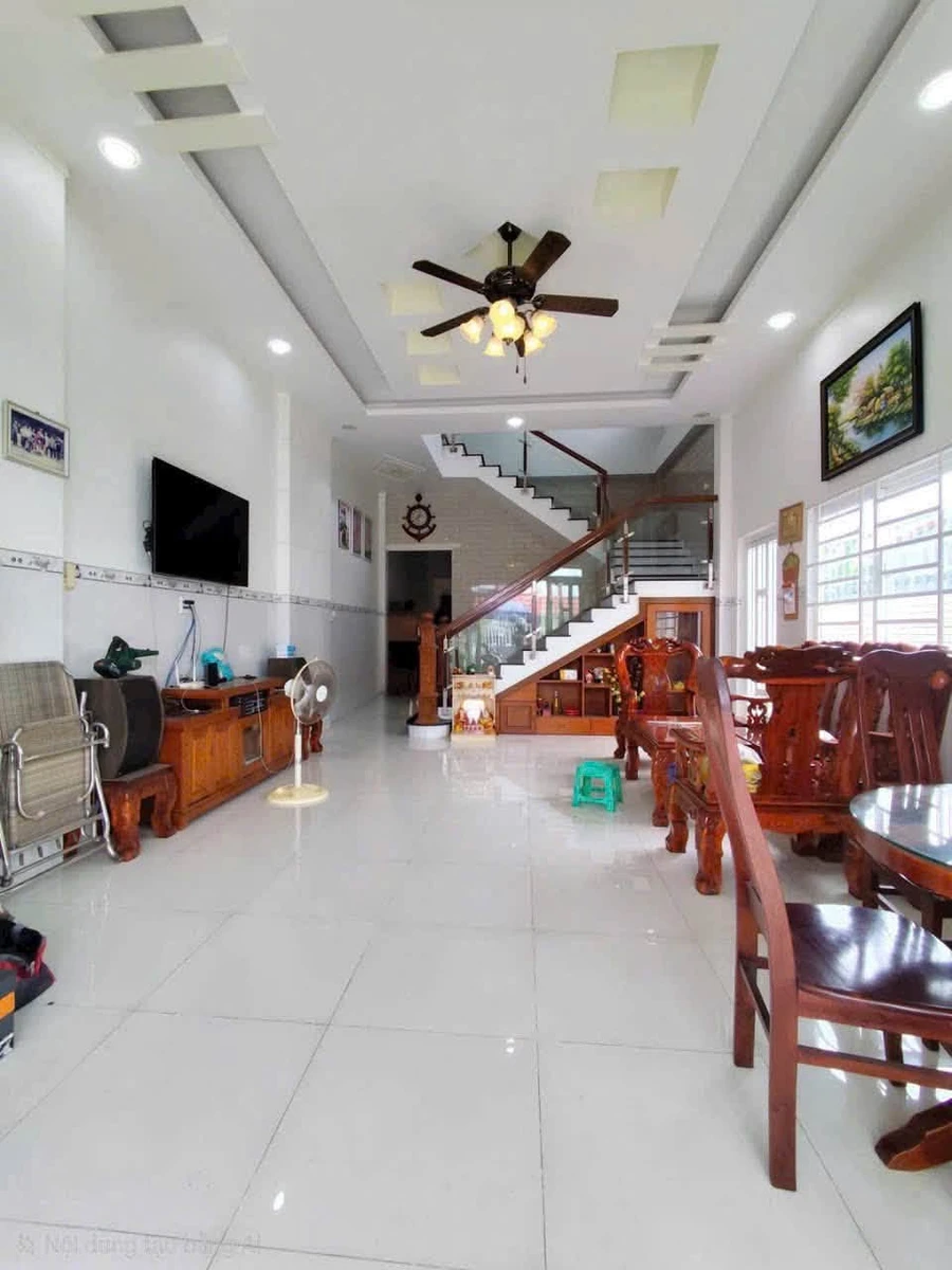 Nhà 1 trệt 1 lầu mặt tiền Bình Nhâm, 224m², 5,5 tỷ - Ảnh thu nhỏ 4