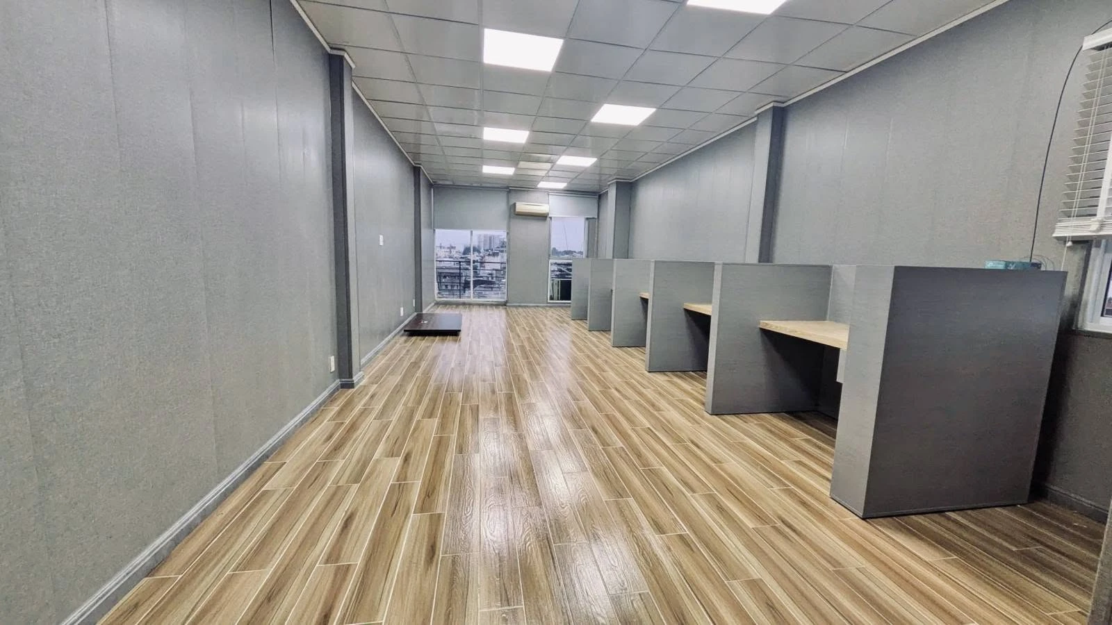 Bán building văn phòng mặt tiền đường Phú Nhuận, 8 tầng, 166m2, giá 34,9 tỷ - Ảnh 1