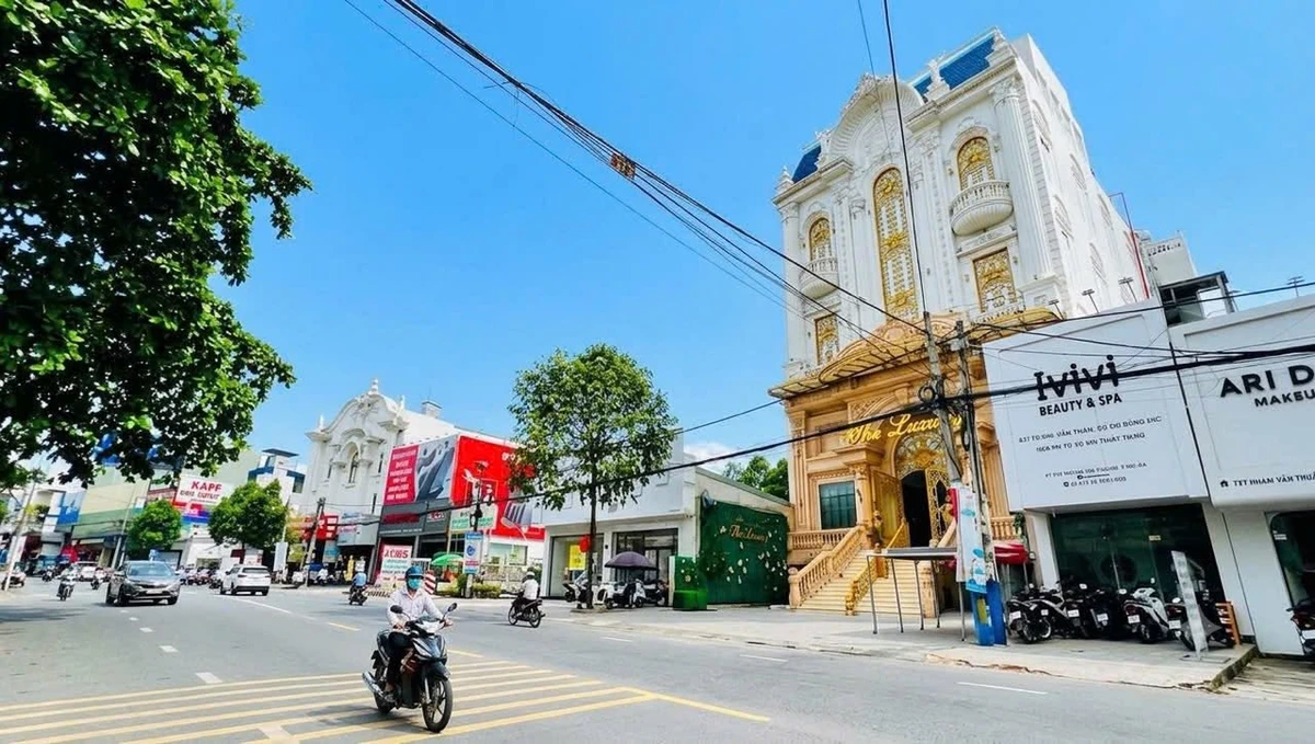 Bán nhà mặt tiền đường Phạm Văn Thuận 214m2 giá 12,8 tỷ - Ảnh thu nhỏ 3