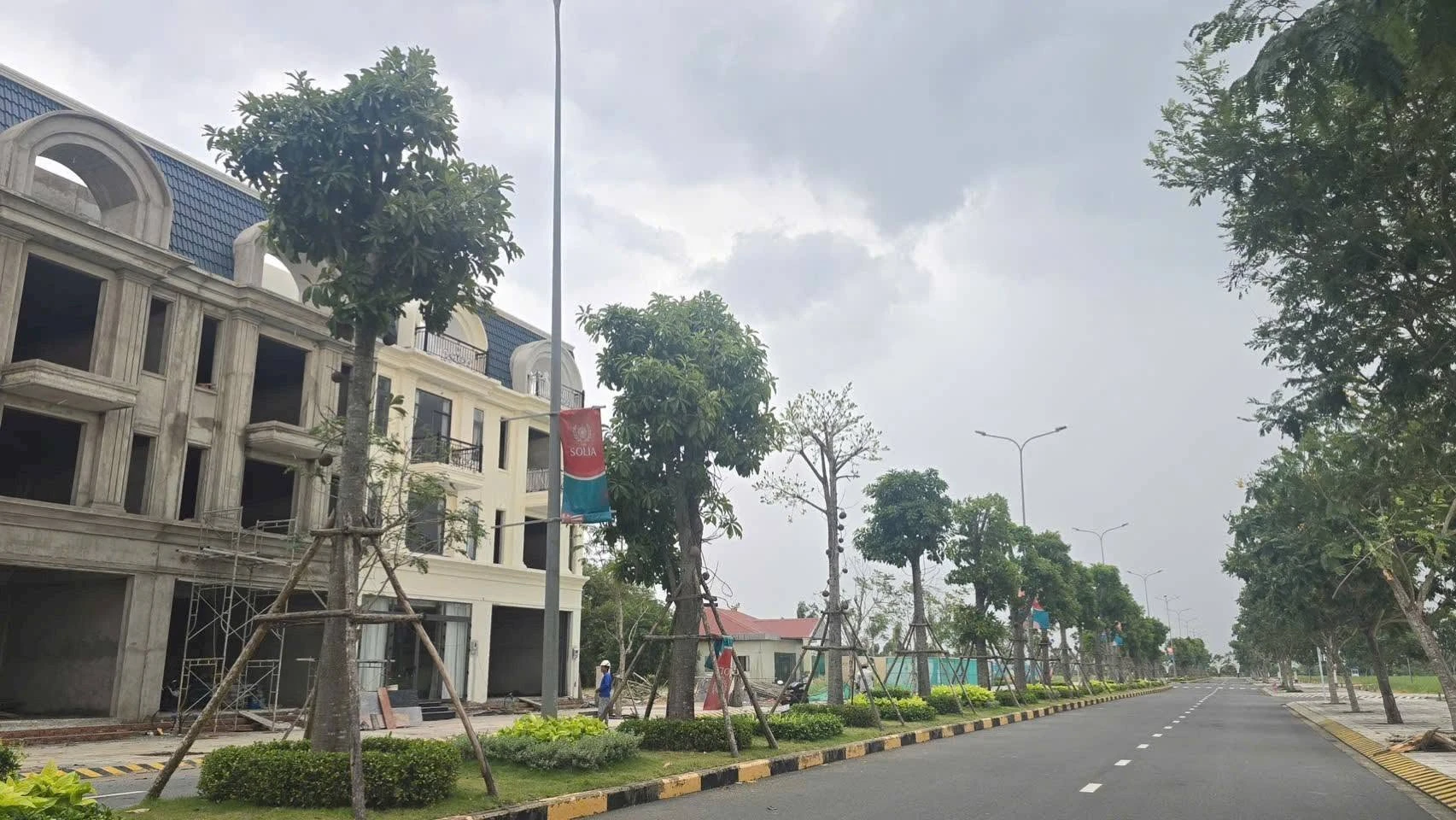 Bán đất nền dự án The Solia 5x18m mặt tiền ĐT 824, Lương Hòa, Bến Lức giá 1,3 tỷ - Ảnh 1