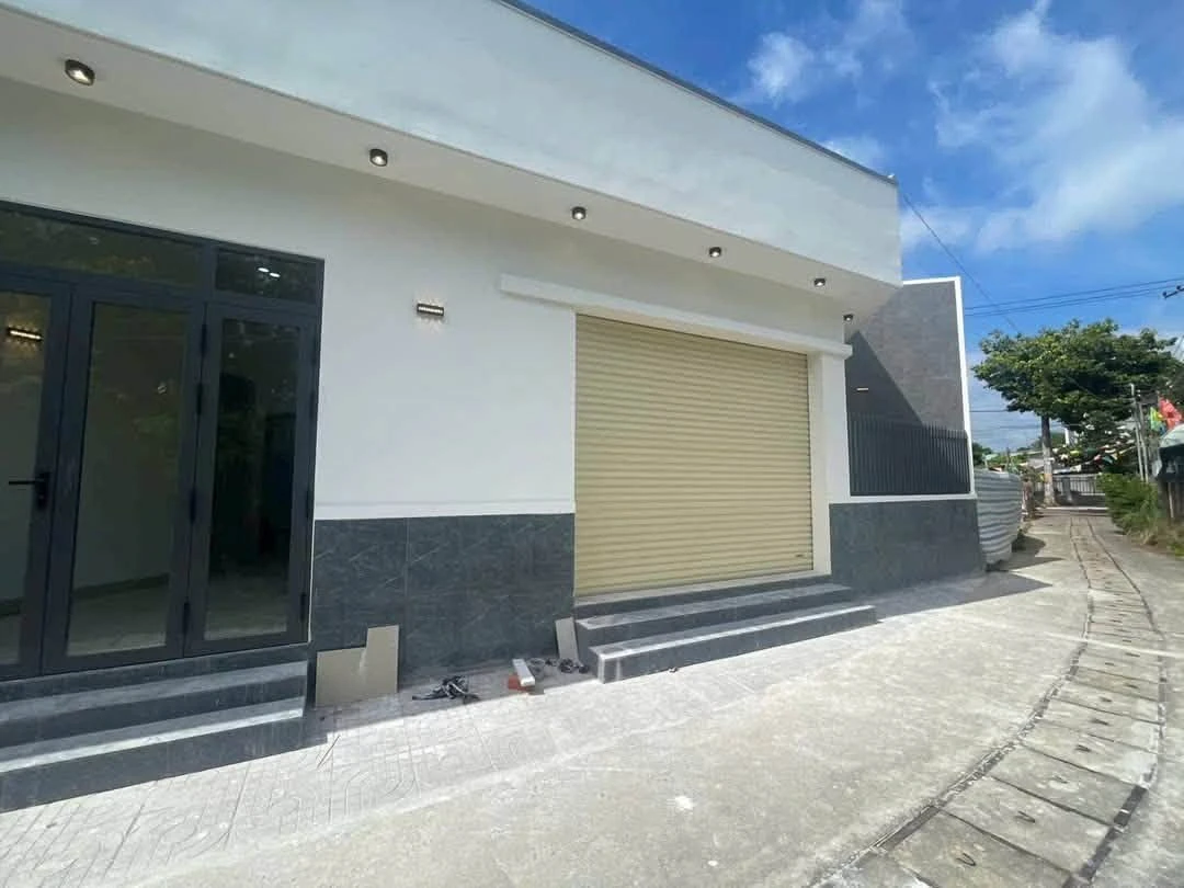 Bán nhà 91m² 2 phòng ngủ thị trấn Long Điền 1,78 tỷ - Ảnh 1