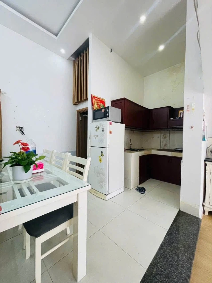 Bán nhà 2 tầng 125m2 mặt tiền Nguyễn Trung Ngạn, Đà Nẵng - Ảnh thu nhỏ 2