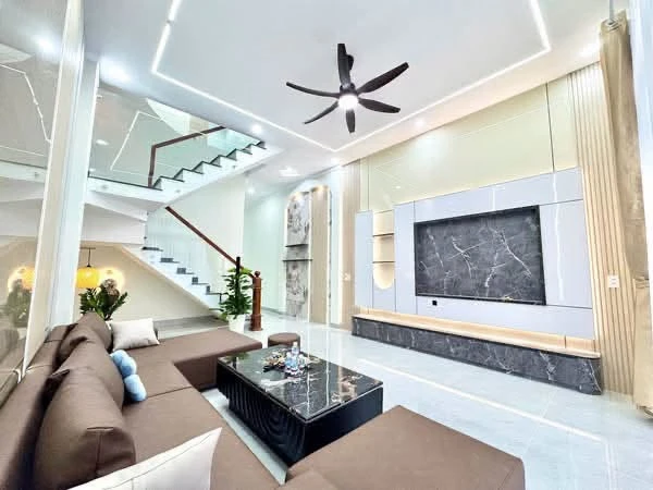 Bán nhà phố 1 trệt 1 lầu 3PN mặt tiền kinh doanh 135m2 - Ảnh thu nhỏ 3