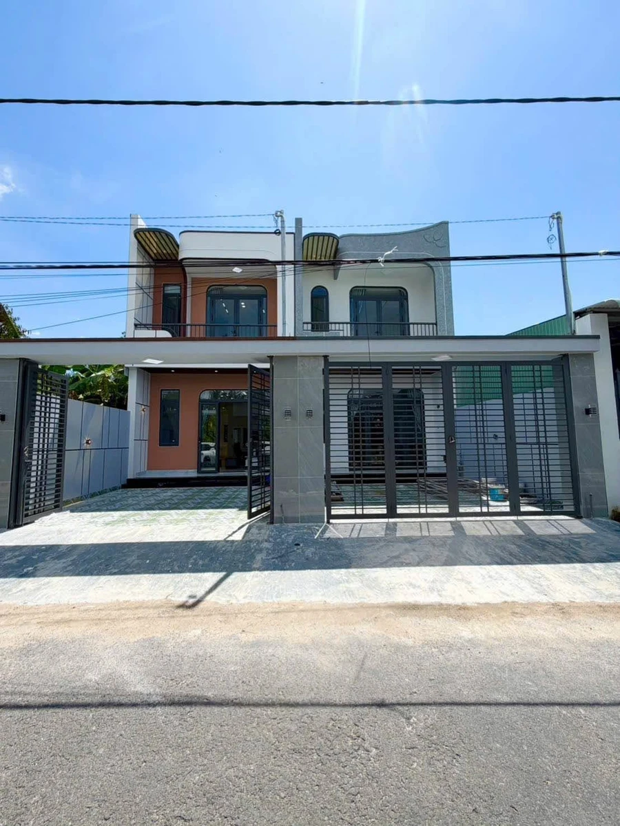 Bán nhà 3PN 80m² Phường Hiệp Tân Tây Ninh 1.59 tỷ - Ảnh 1
