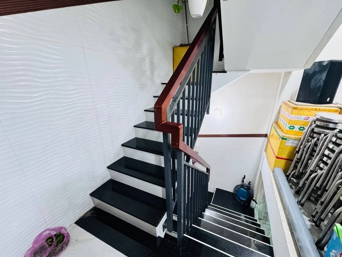 Bán nhà 5 tầng 60m2 hẻm xe hơi Lê Quang Định, Phường Hạnh Thông, Gò Vấp giá 8,79 tỷ - Ảnh thu nhỏ 2