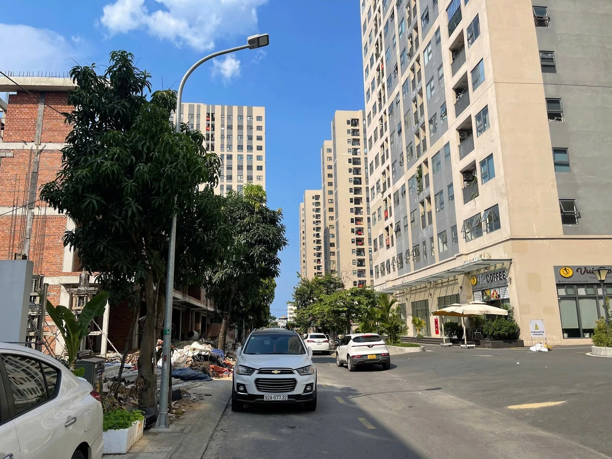 Bán biệt thự 4 tầng 300m² Lakeside Đà Nẵng giá 13,5 tỷ - Ảnh 1