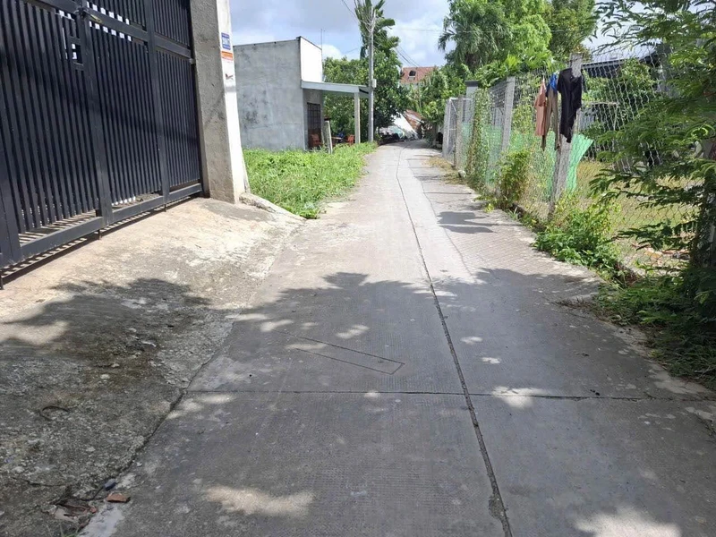 Bán đất thổ cư 100% 5x23,5m giá 950 triệu trung tâm thị trấn Hậu Nghĩa, Đức Hòa