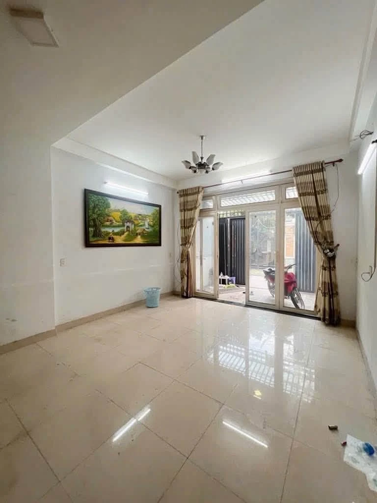 Bán nhà hẻm kinh doanh đường Trường Chinh, Tân Bình, 65m2, 4 tầng 5PN, hơn 11 tỷ - Ảnh thu nhỏ 2
