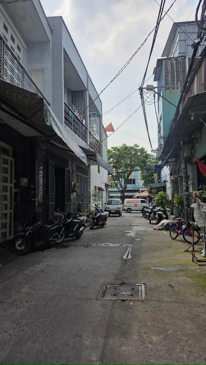 Bán nhà 2 tầng hẻm 6m Kênh Nước Đen, Bình Hưng Hòa, Bình Tân - 4,2 tỷ - Ảnh thu nhỏ 2