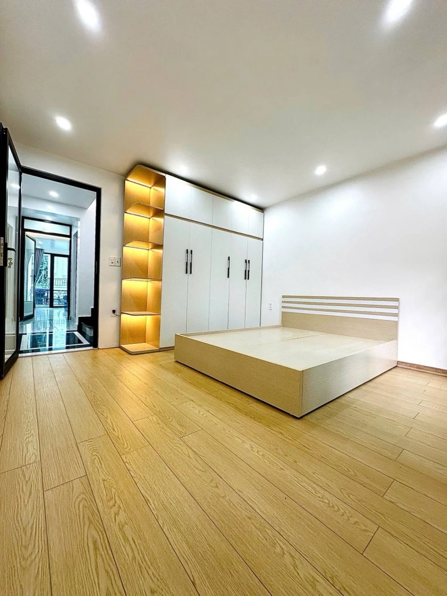 Bán nhà diện tích 70m2 có sân cổng riêng, tặng full nội thất gần Cầu Niệm - Ảnh thu nhỏ 4