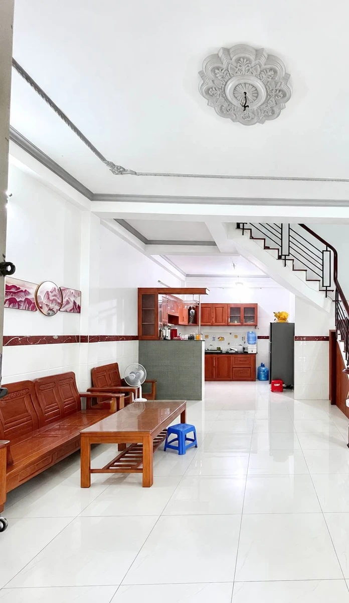 Bán nhà 2 tầng 100m² Ngã Tư Ga Quận 12 - 4.2 tỷ - Ảnh thu nhỏ 2