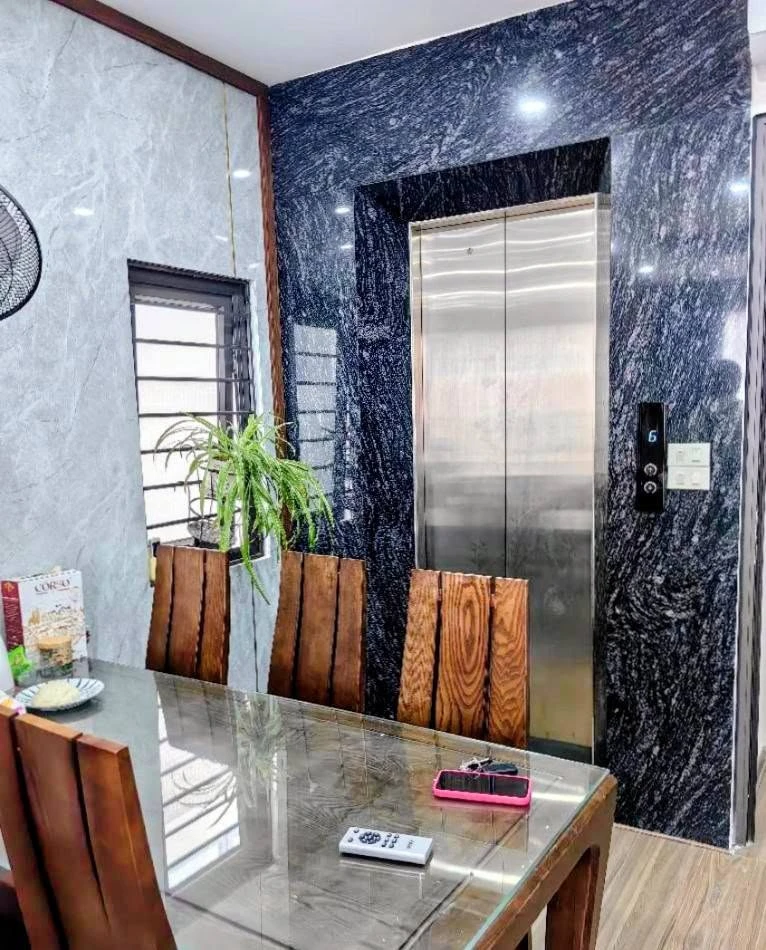 Bán nhà phố Hai Bà Trưng 90m, 6 tầng thang máy 11,8 tỷ - Ảnh thu nhỏ 2