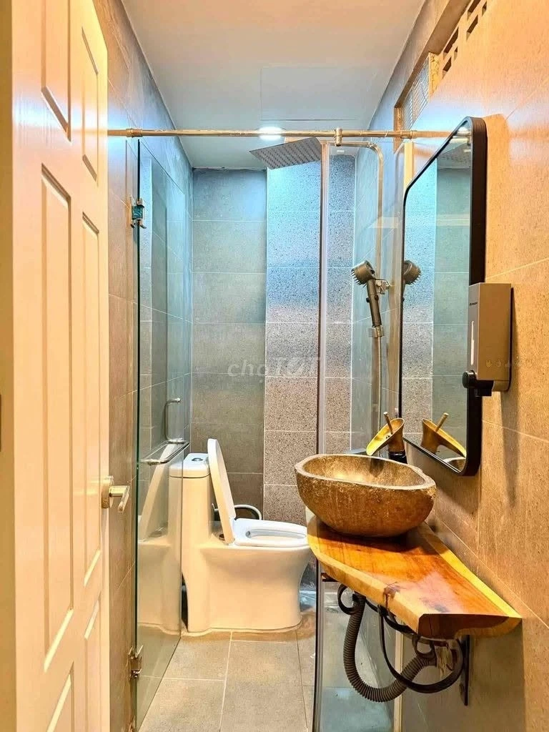 Bán nhà mặt tiền 5 tầng Đồng Đen Tân Bình, 337m² giá 6 tỷ - Ảnh thu nhỏ 2