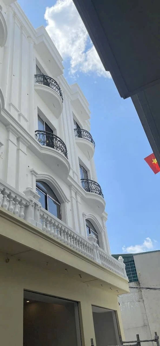 Bán nhà 4 tầng 45 m2 khu phố Ngô Quyền, Quận 5 - Ảnh 1