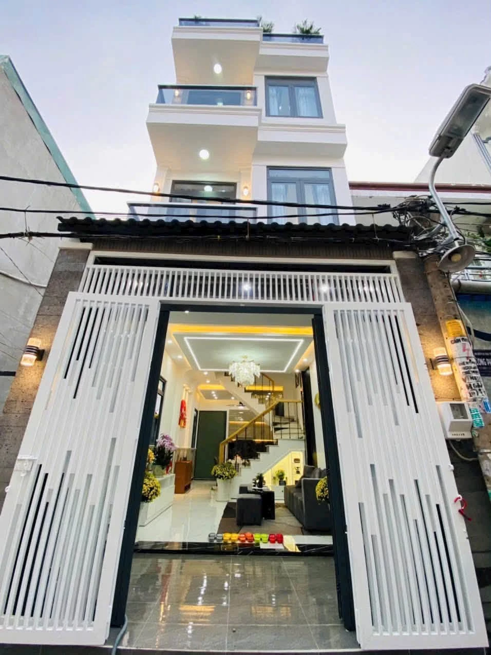 Bán nhà phố 5PN Huỳnh Tấn Phát, Nhà Bè, 5 tỷ 850 - Ảnh 1