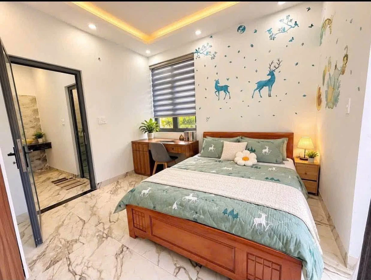 Bán villa 5PN, 200m² Đà Lạt giá 8,5 tỷ - Ảnh thu nhỏ 4
