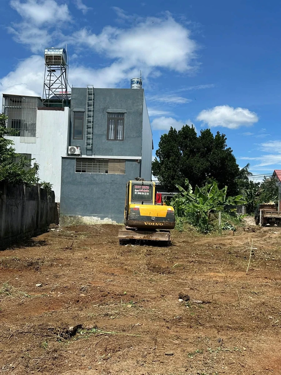 Bán đất 115m² mặt tiền Y Wang sau Đại học Tây Nguyên, 1 tỷ 690 triệu - Ảnh 1