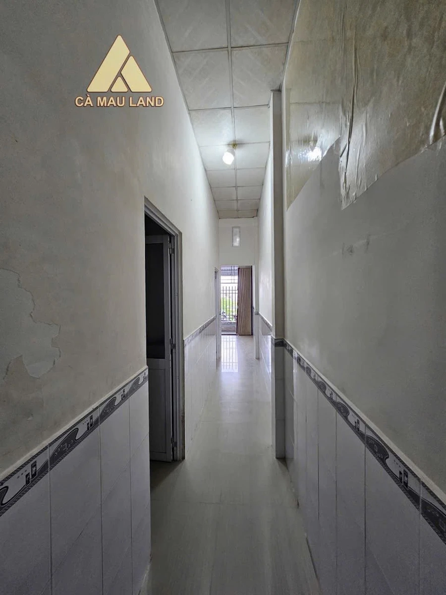 Bán nhà cấp 4 gần Nguyễn Tất Thành, 2 PN, 41,8 m² - Ảnh thu nhỏ 3