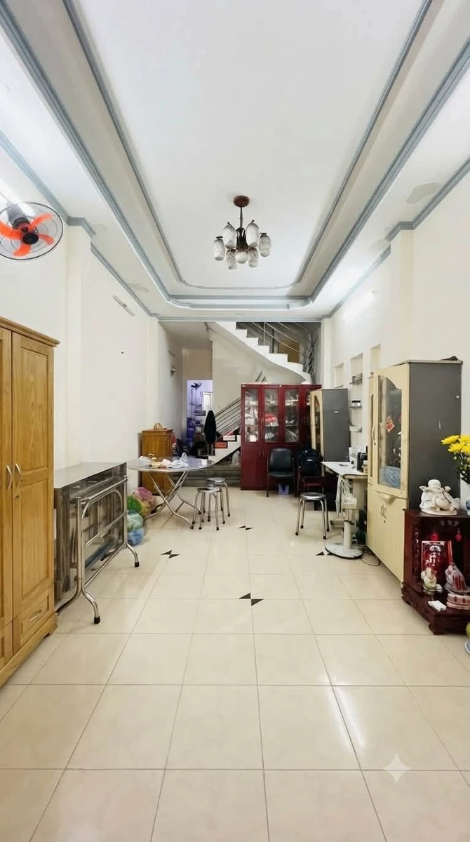 Bán nhà mặt tiền 3 tầng 90m² khu Tân Hương, Tân Phú, giá 9,8 tỷ - Ảnh thu nhỏ 2
