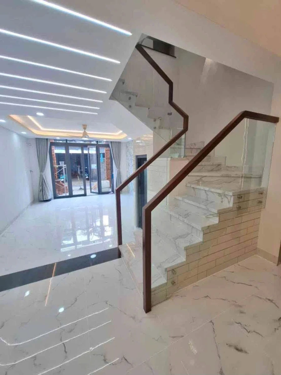Bán nhà hẻm ô tô 5m 4 tầng 62m2 đường Lê Đình Cẩn, Tân Tạo, Bình Tân giá 7 tỷ - Ảnh thu nhỏ 3