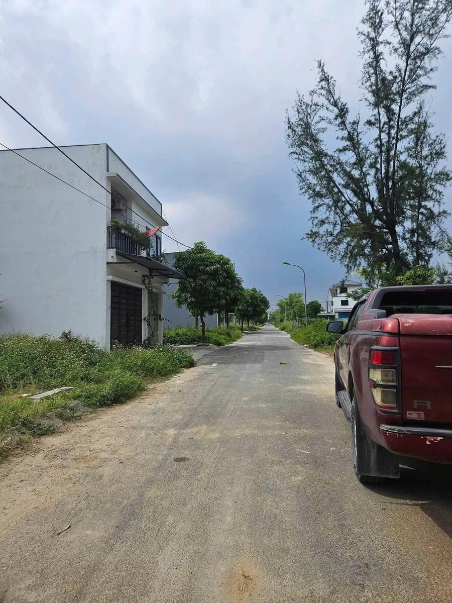 Bán lô góc 2 mặt tiền 75m² Nghi Kim gần Bến xe Vinh 1 tỷ 8 - Ảnh thu nhỏ 2