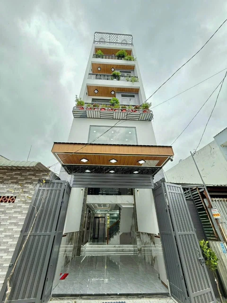 Bán nhà phố 4 tầng 231m² Hiệp Thành Q12, 5 tỷ 850 triệu - Ảnh 1