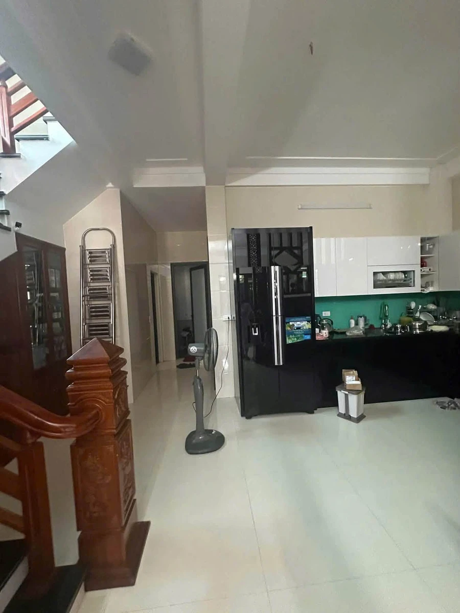 Bán nhà mặt đường Hoàng Văn Bá, TP Vinh, 110m² 3PN 2WC - Ảnh thu nhỏ 3