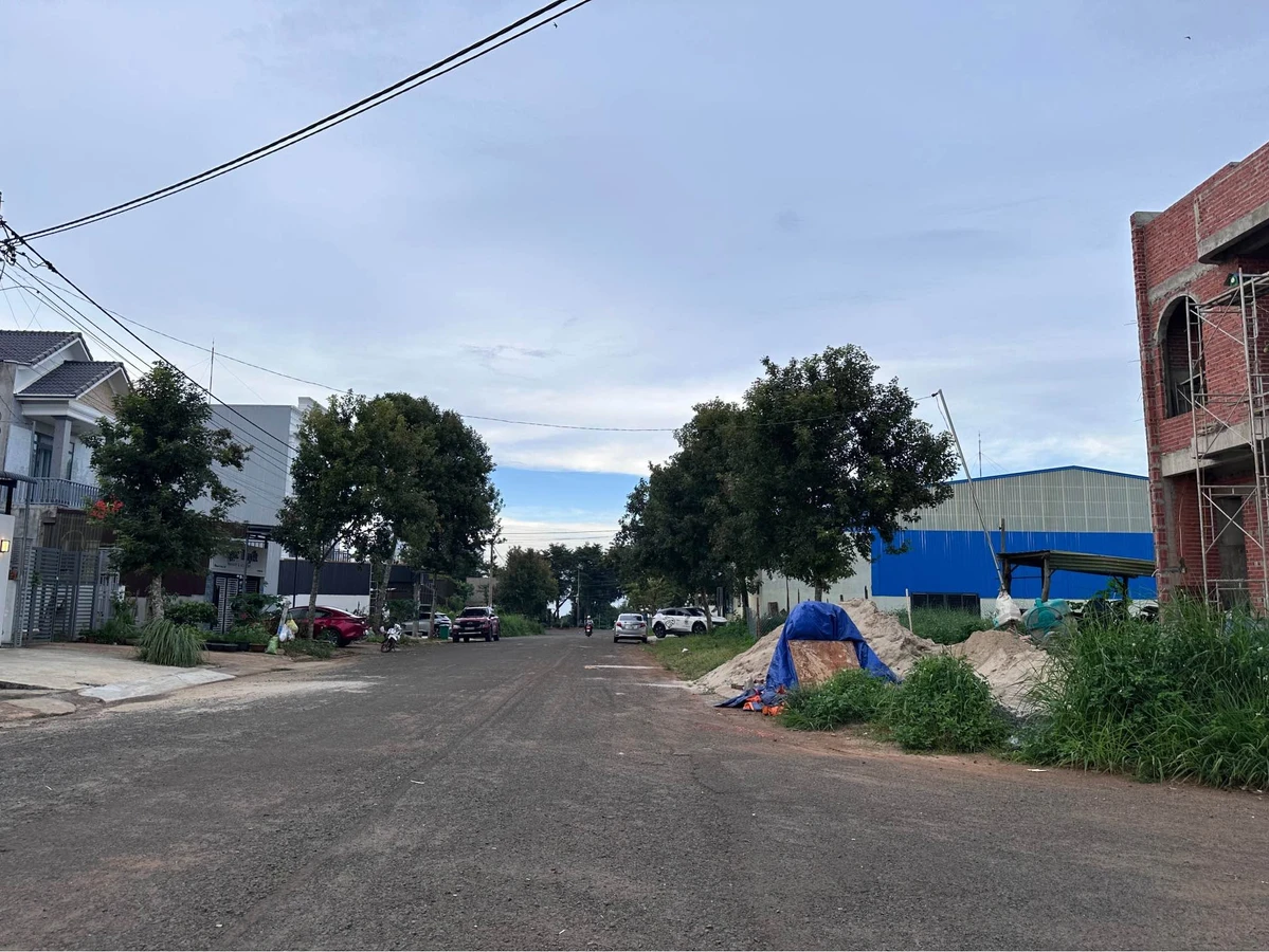 Bán đất Đắk Mil 240m² giá 3,8 tỷ - Ảnh thu nhỏ 2