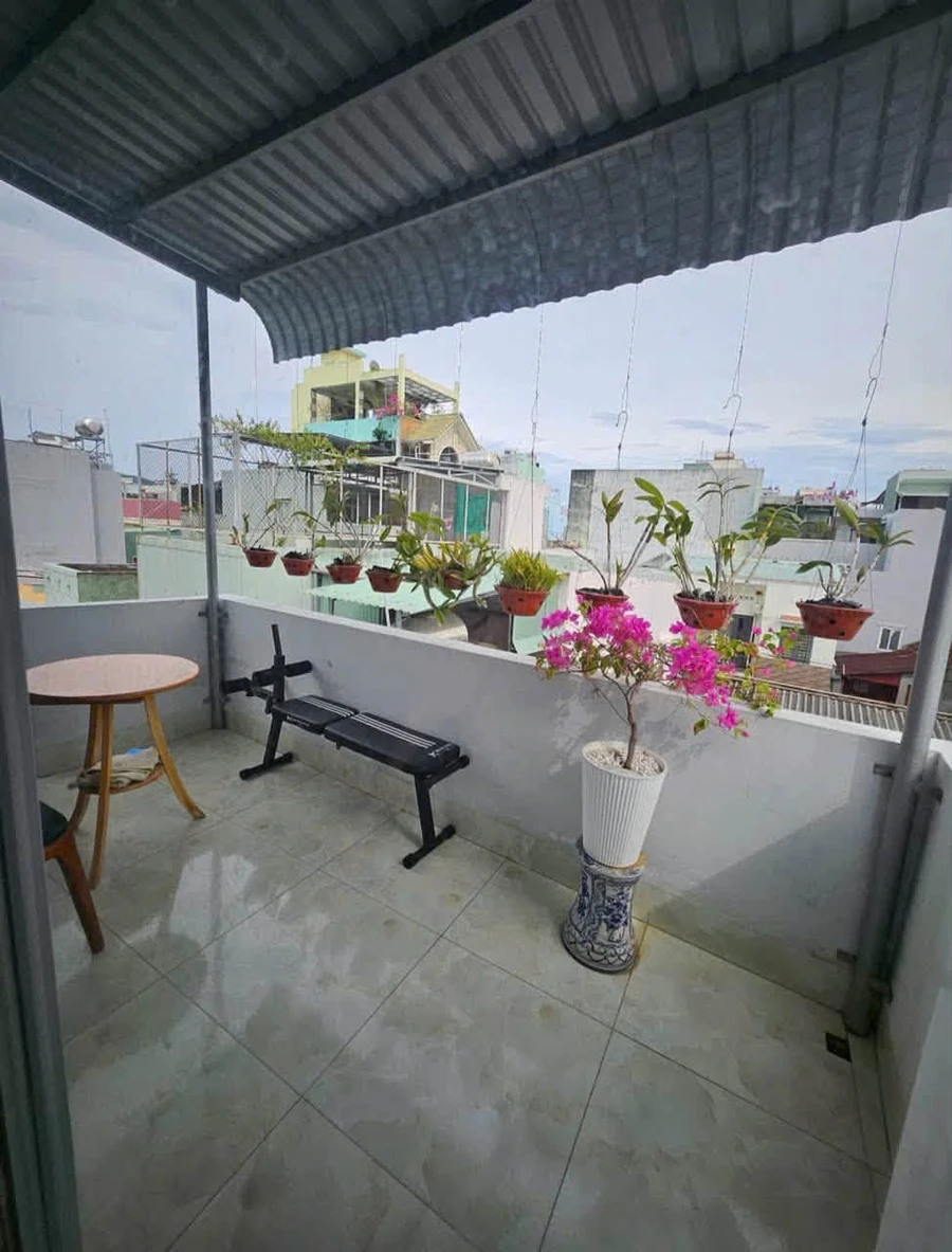 Nhà hẻm 3 tầng Nguyễn Huệ Quy Nhơn 37m2 2PN 2WC 2 tỷ 4 - Ảnh thu nhỏ 4