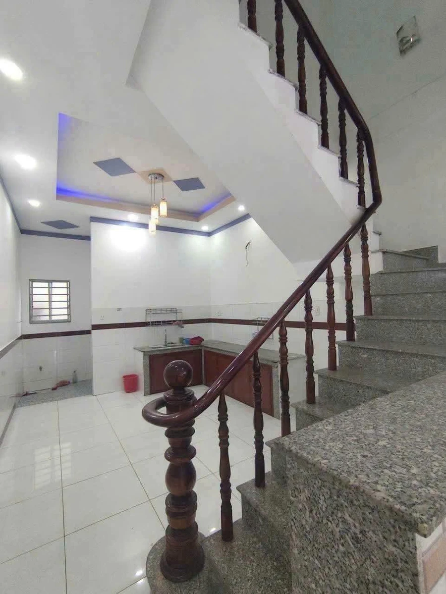 Bán nhà 1 trệt 1 lầu 100m² Long Hưng, Đồng Nai - Ảnh thu nhỏ 5