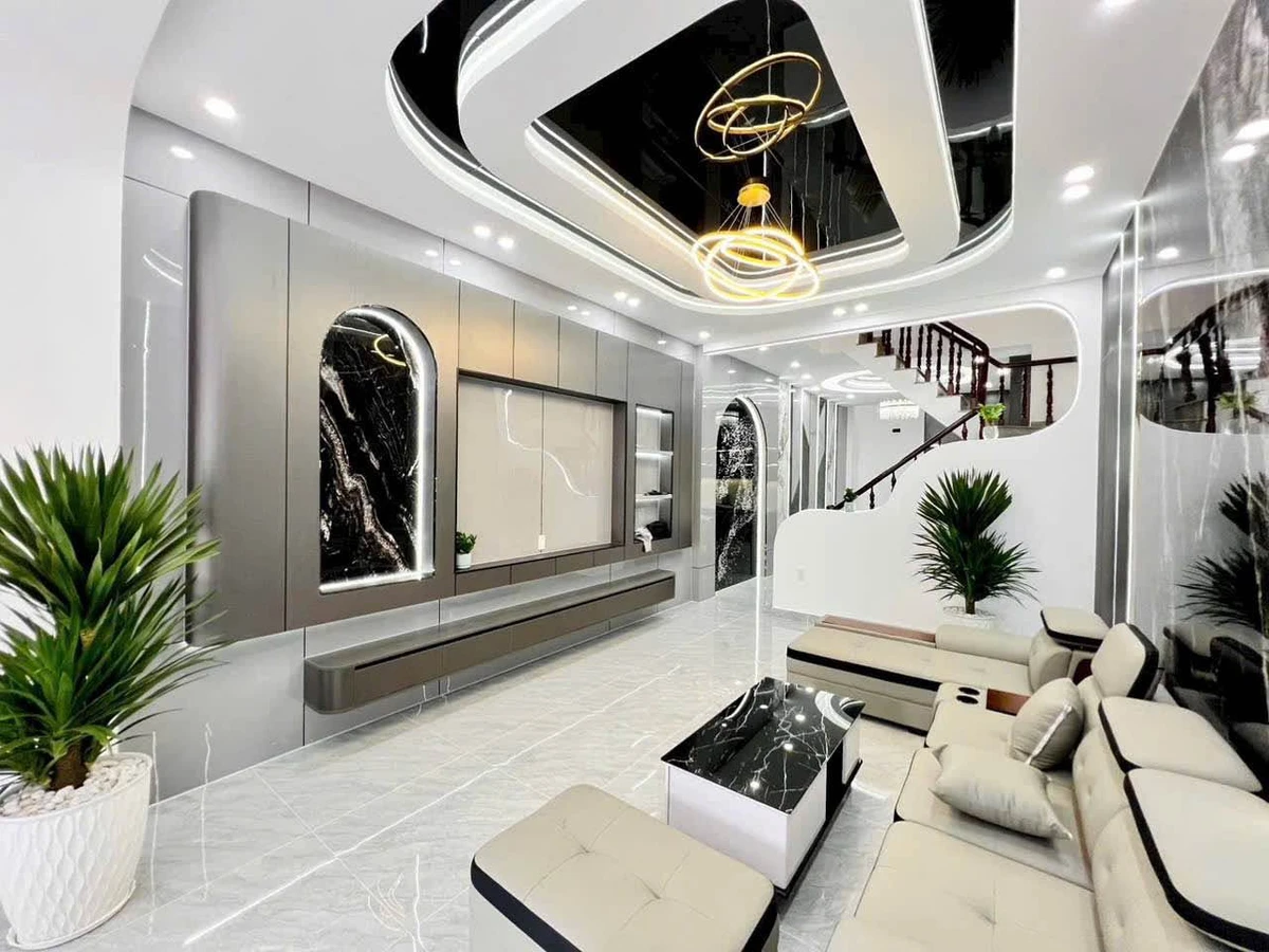 Bán nhà 2 lầu hẻm xe hơi Lâm Thị Hố, Tân Chánh Hiệp, Quận 12 - 66m², 5,65 tỷ - Ảnh 1