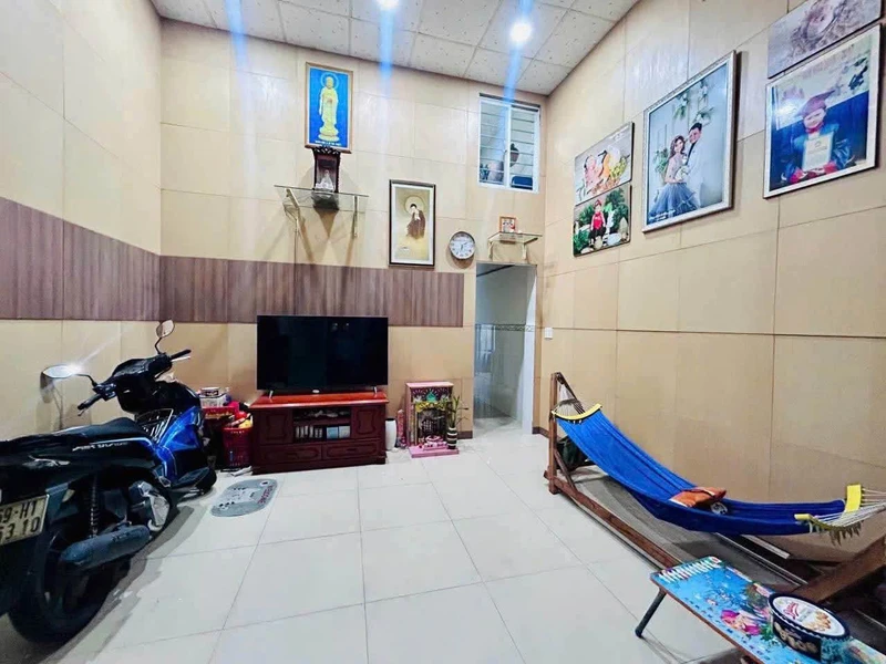 Bán nhà cấp 4 sổ hồng riêng 60m² Dĩ An, Bình Dương 2 tỷ 750