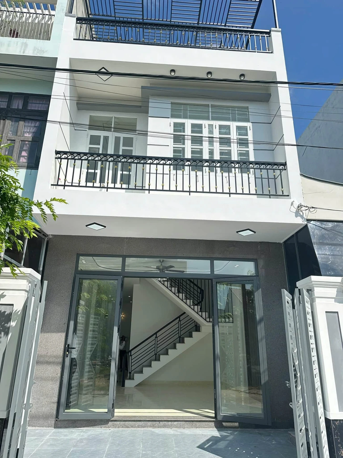 Bán nhà đúc 3PN 142m2 Tuy Hoà 2 tỷ 950 - Ảnh 1