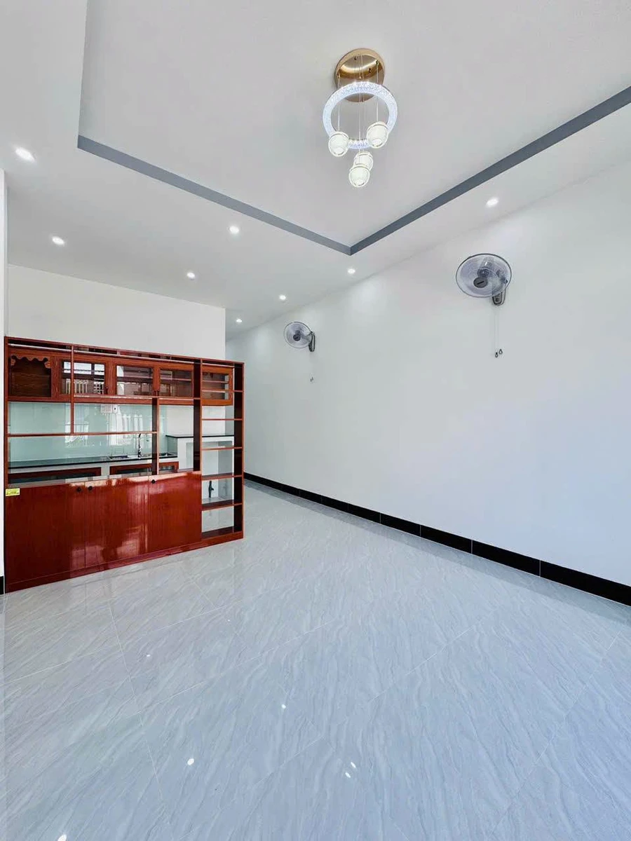 Bán nhà hẻm Nguyễn Cư Trinh 60m² Rạch Giá 1,25 tỷ - Ảnh thu nhỏ 2