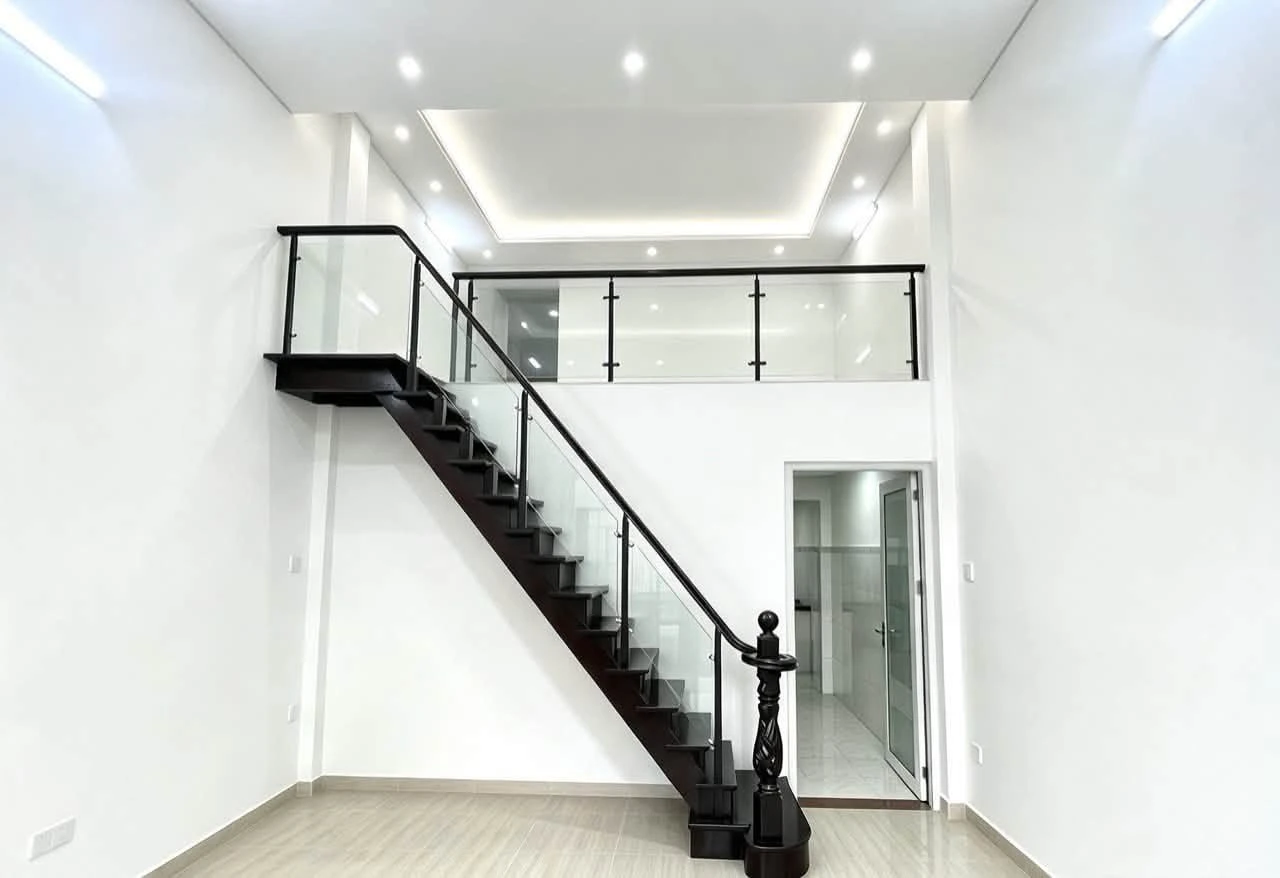 Bán nhà hẻm xe hơi 60m2 gần Aeon Mall Tên Lửa, Bình Tân - Ảnh 1