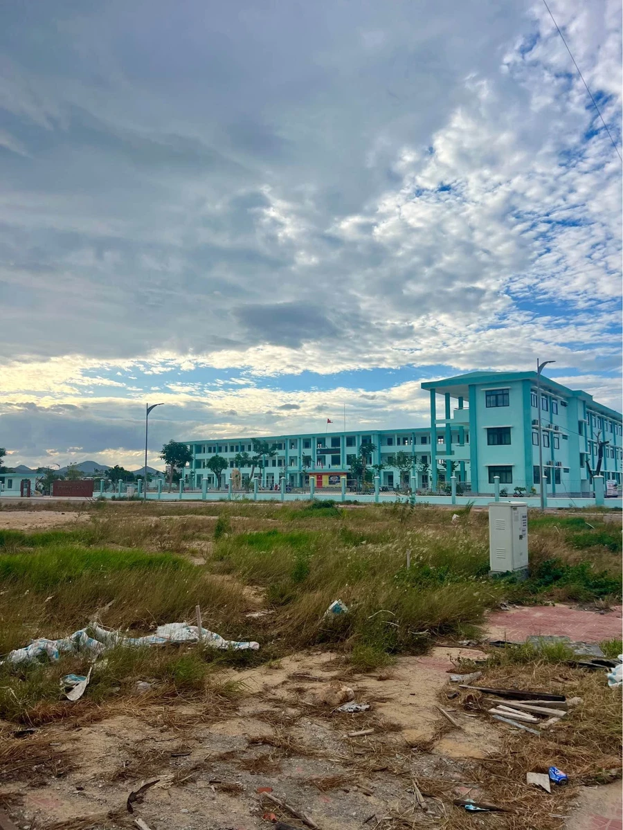 Bán đất mặt tiền Hùng Vương Quy Nhơn 500m2 giá 2 tỷ 180 - Ảnh thu nhỏ 4
