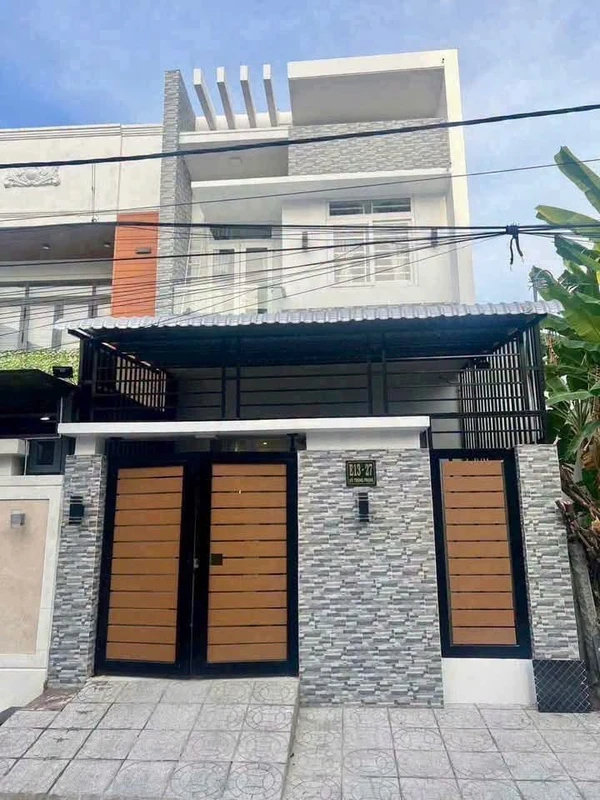 Bán nhà 3 phòng ngủ 100m² Rạch Giá, An Giang