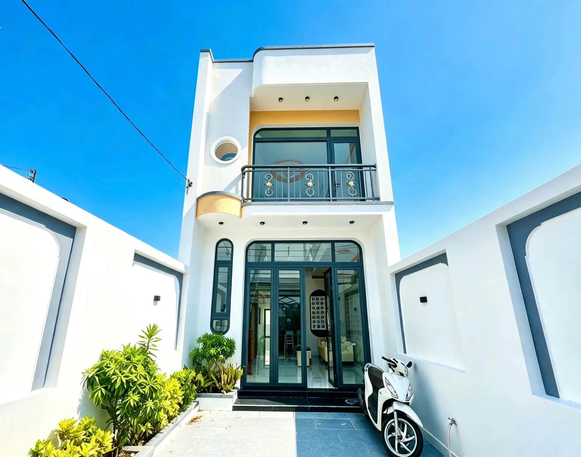 Bán nhà mặt tiền ô tô 1 trệt 1 lầu 4.5x25m, 3PN, sổ hồng riêng tại Mỹ Lộc, Cần Giuộc - Ảnh thu nhỏ 2