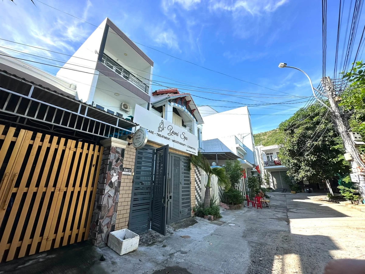 Bán nhà 2 tầng hẻm ô tô đường Lý Thái Tổ, Hòn Xện, Nha Trang, 40m², 3,7 tỷ - Ảnh thu nhỏ 2