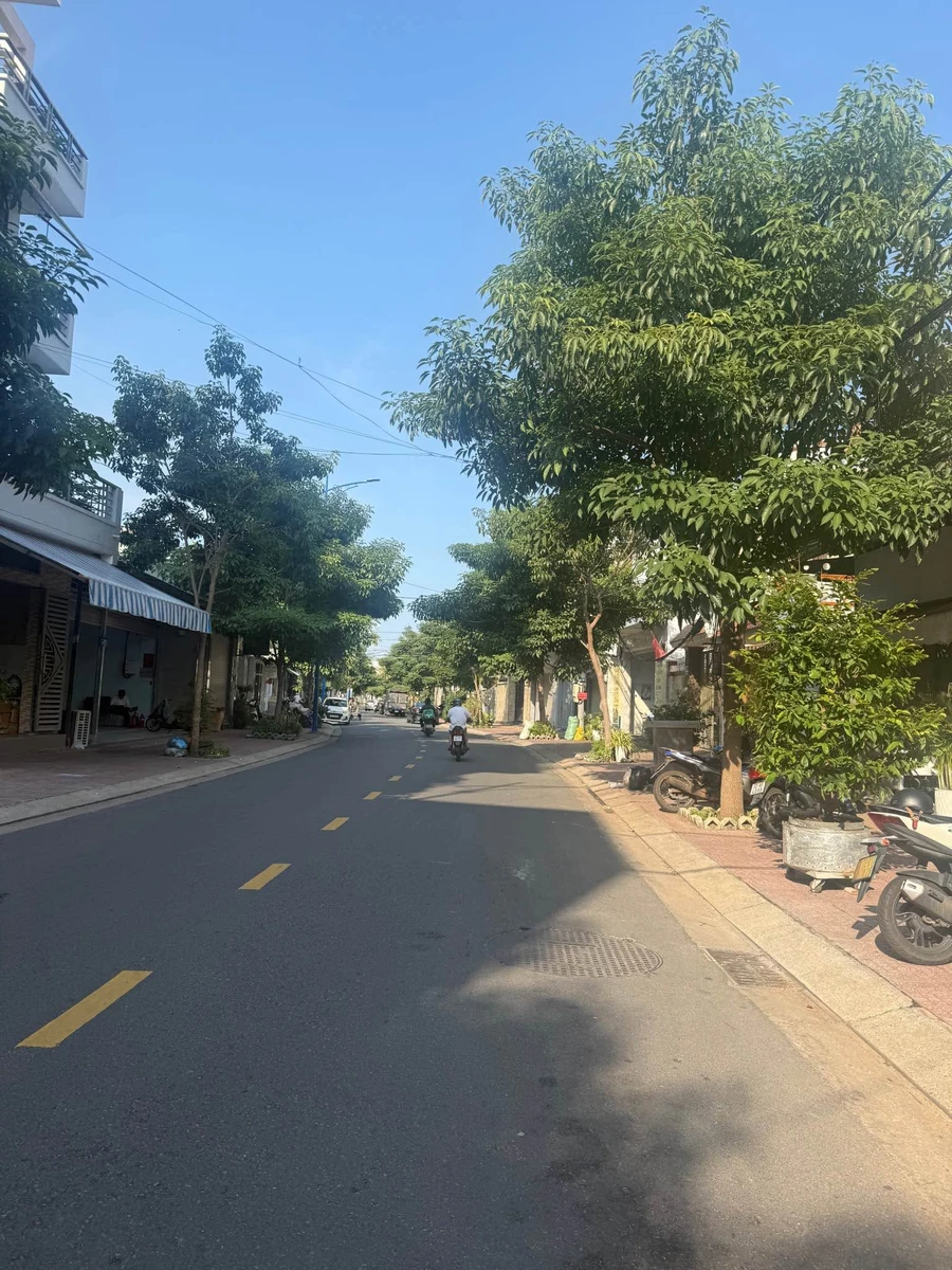 Bán biệt thự mặt tiền Chu Mạnh Trinh, Vũng Tàu, 184m2, 22.5 tỷ - Ảnh thu nhỏ 3