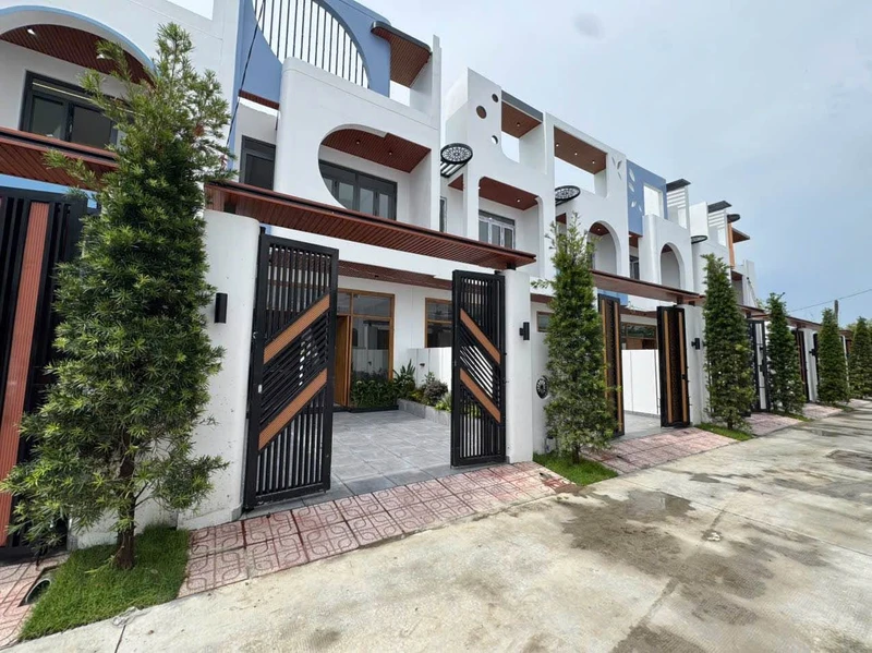 Bán nhà phố hiện đại 5x24m 3PN 3WC Tây Ninh 2,65 tỷ