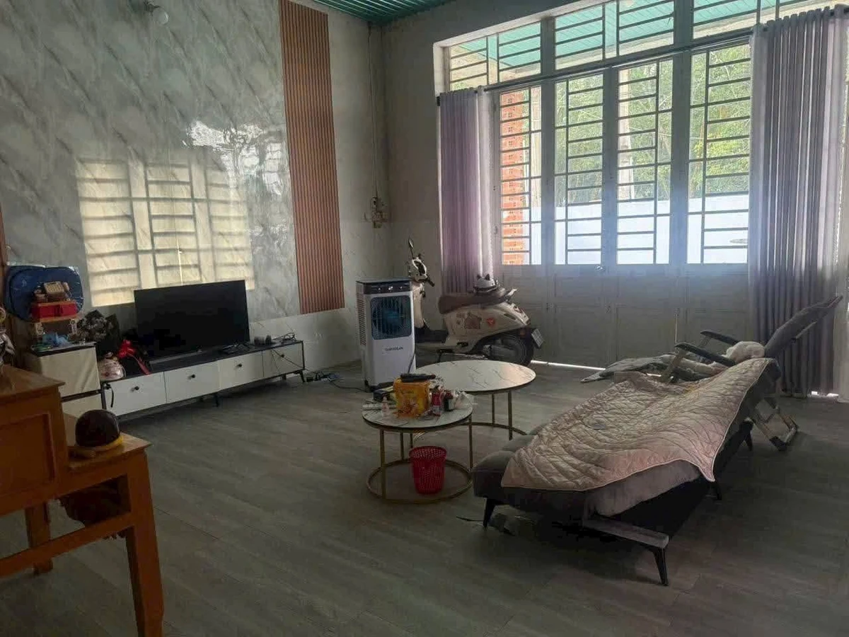 Bán nhà mặt tiền đường đỏ 130m2 sau Chợ Trà Vong, 2 phòng ngủ, giá 650 triệu - Ảnh thu nhỏ 4