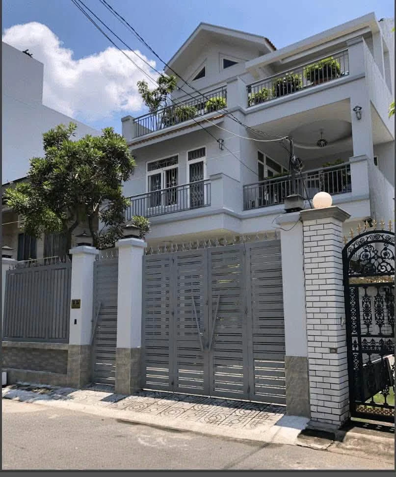 Bán villa 144m² 3 phòng ngủ An Phú, sát The Vista - Ảnh 1