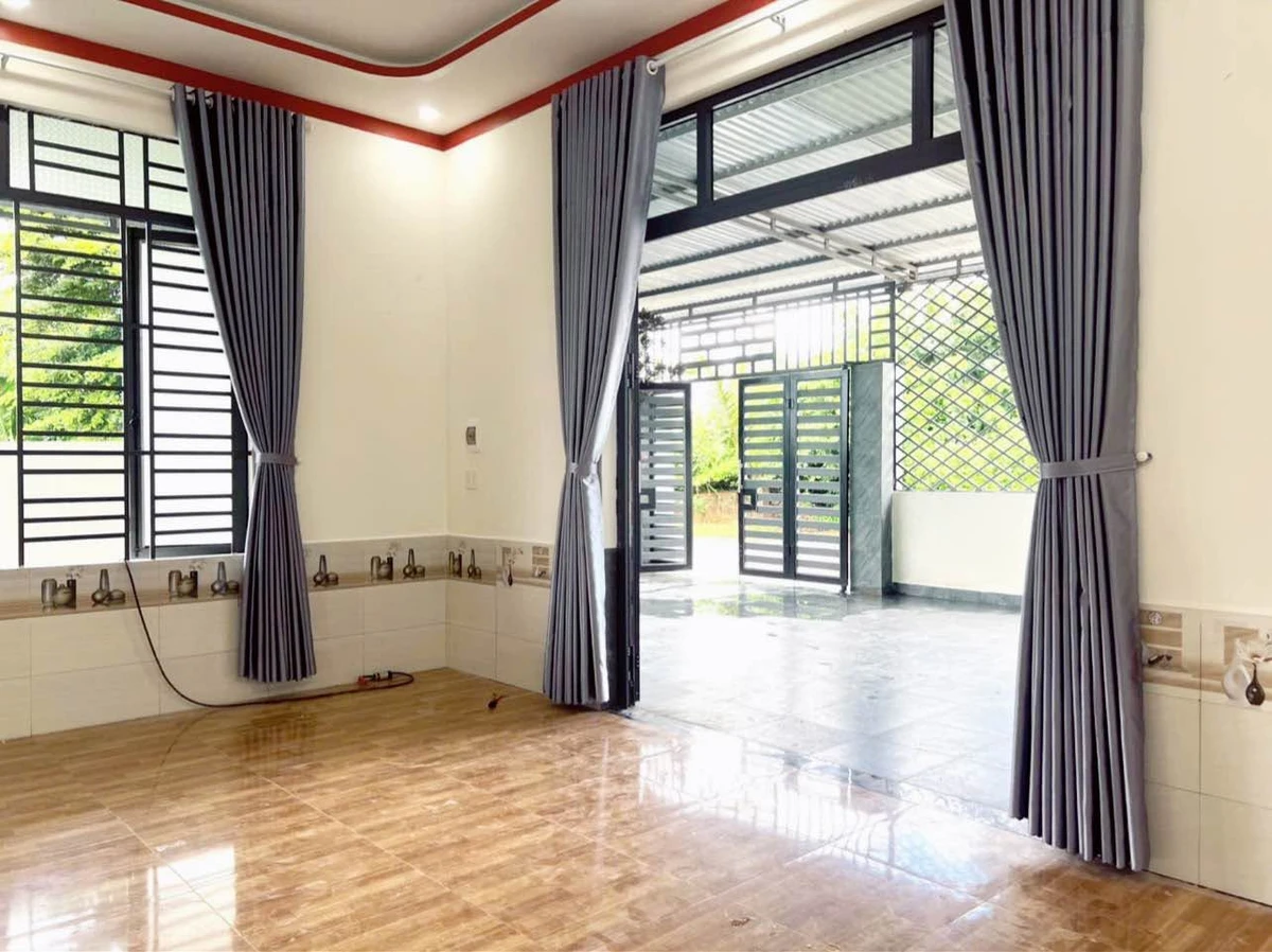Bán nhà vườn 1000m2 gần Hồ Eakao, Đắk Lắk, 3 tỷ 190 - Ảnh thu nhỏ 2